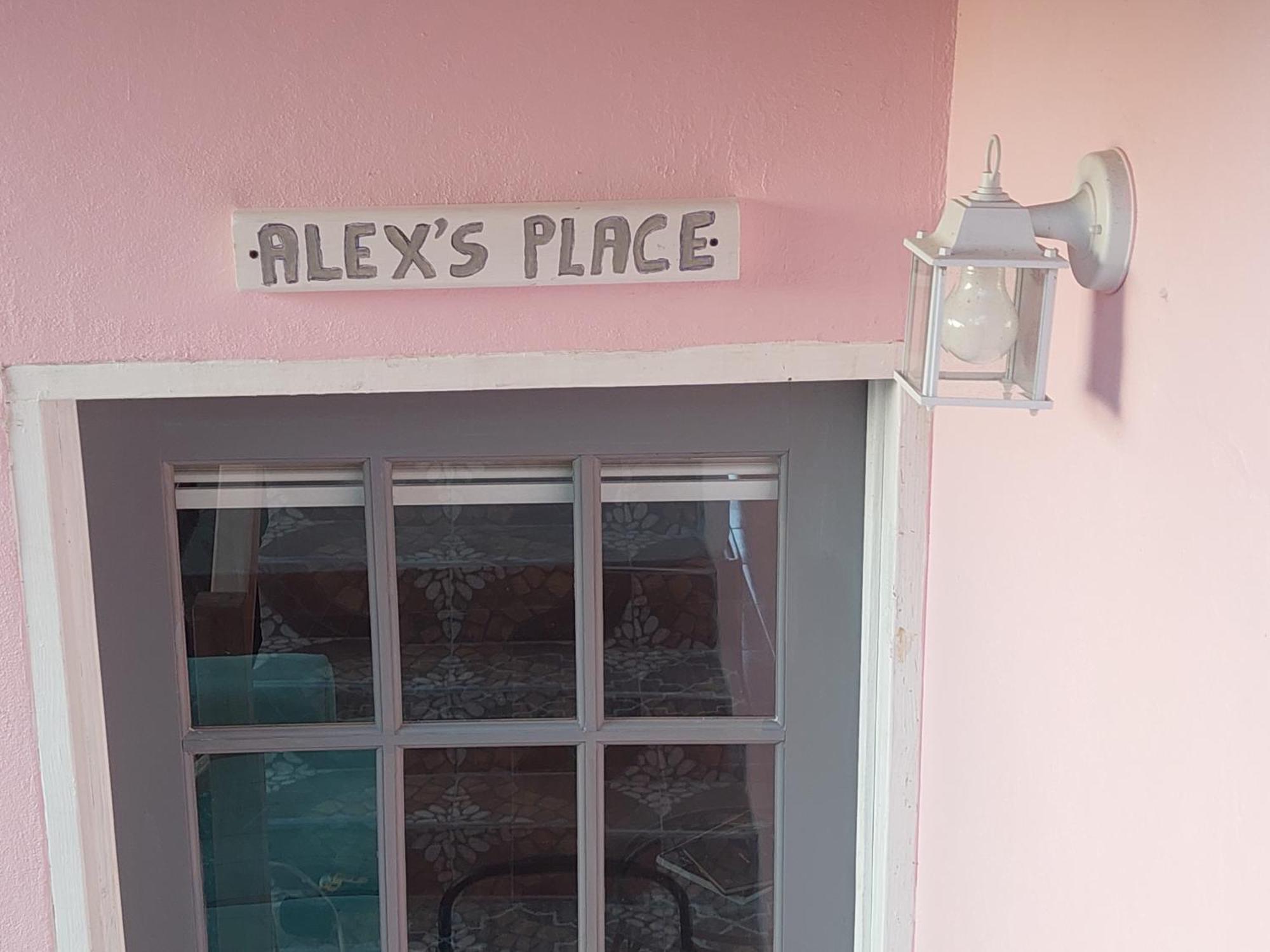 Alex'S Place - Tim Pappies Port Antonio Exterior foto